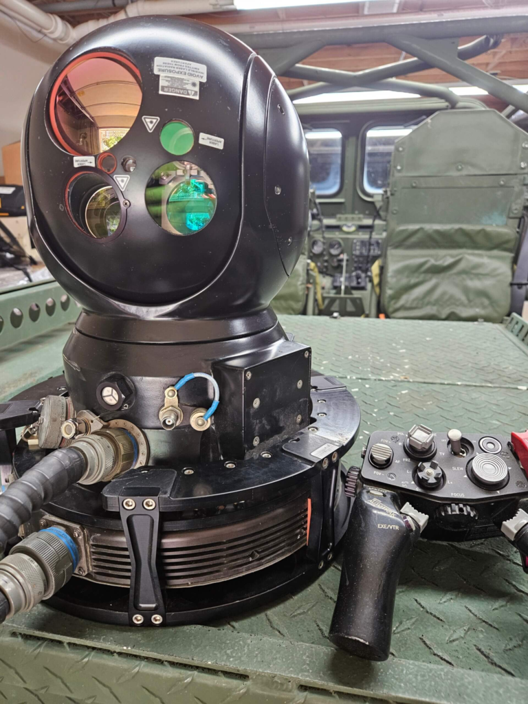 FLIR Star SAFIRE 230-HD EO/IR Helicopter Thermal Camera main product view